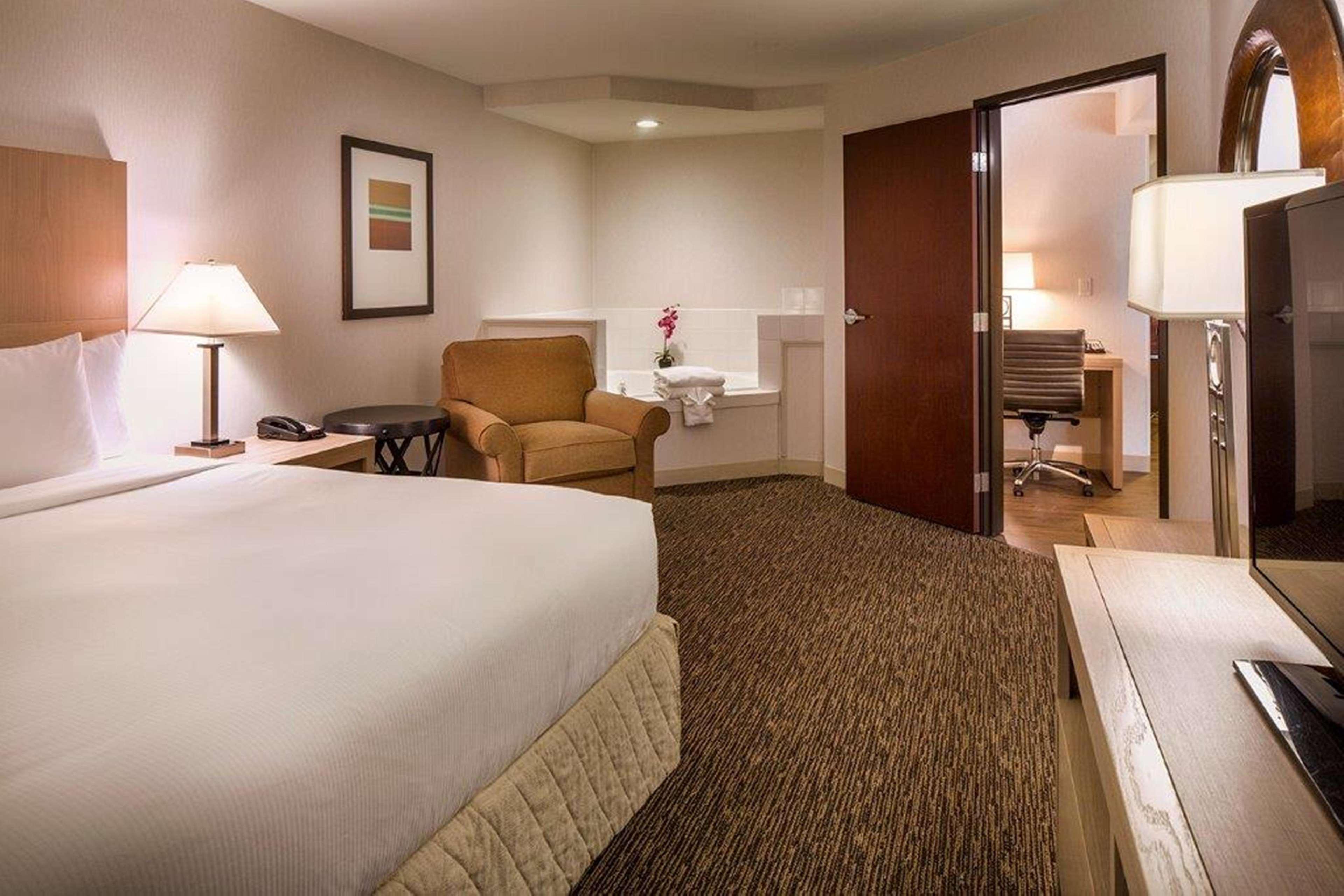 The Newberry Hotel Bend, Tapestry Collection By Hilton Ngoại thất bức ảnh